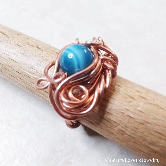 Wire Wrapped Chaos Ring Sz 7 ~ Gorgeous Blue Agate & Copper! Swirlz Curlz Twist - Picture 1 of 9